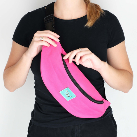Spółka Zoo Design Spacious fabric fanny pack. Color: Pink