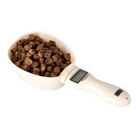 Spoon with an electronic scale—perfect for precisely measuring dog and cat food